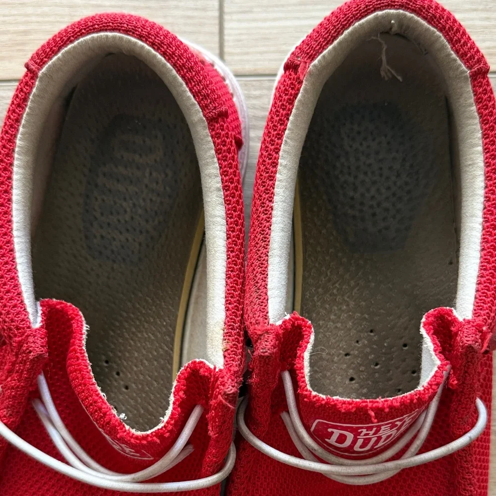 Hey Dude Men’s Wally Sox  in Bright Red (Flame) - Picture 6 of 7